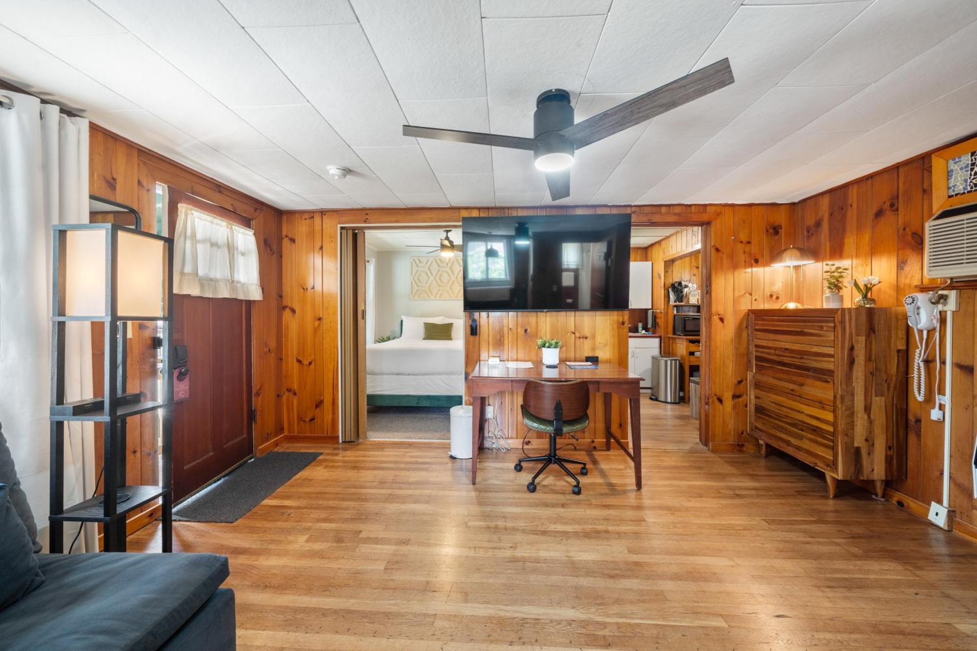 Cedarwood Inn هيندرسونفيل المظهر الخارجي الصورة