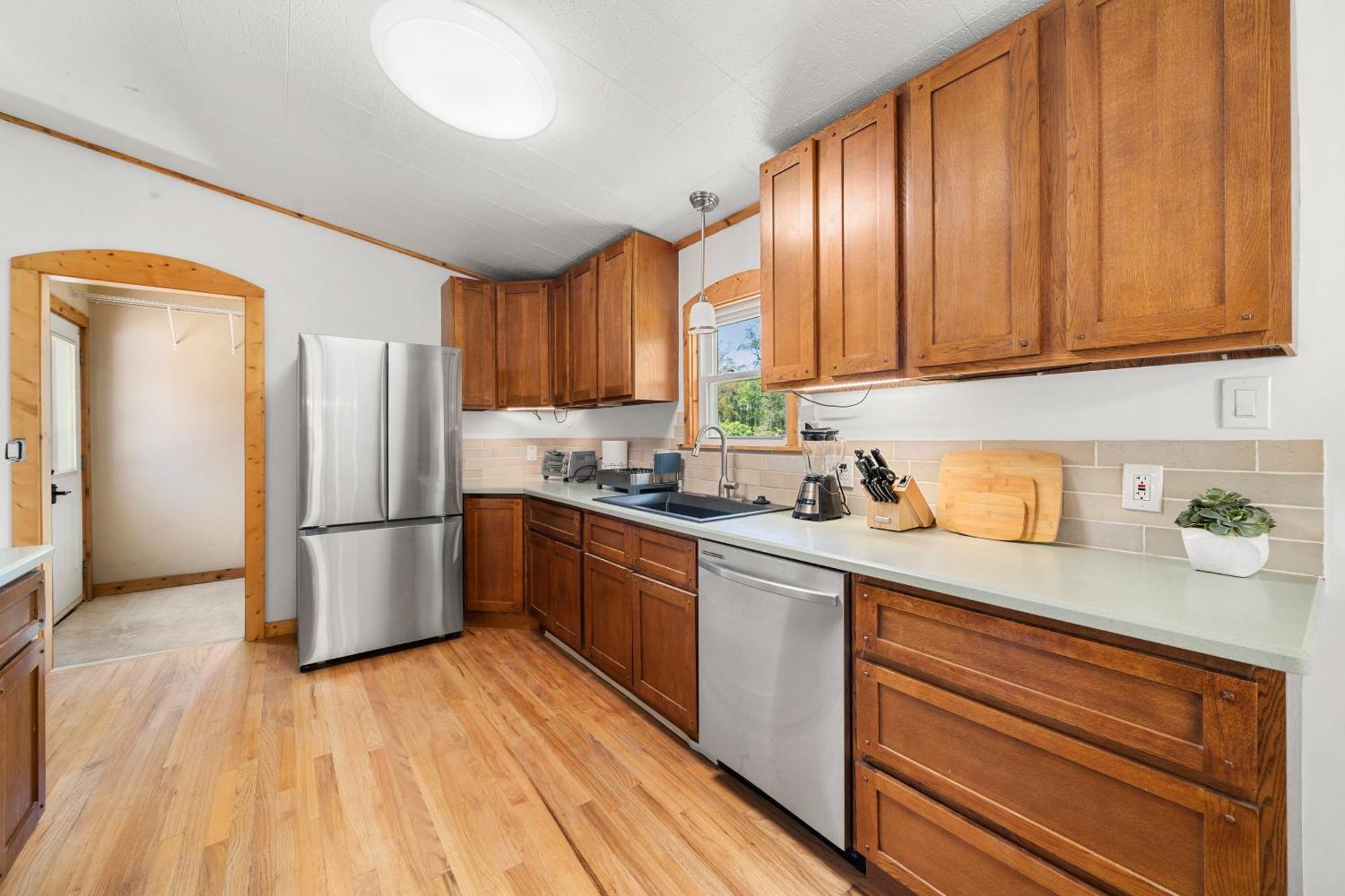 Cedarwood Inn هيندرسونفيل المظهر الخارجي الصورة