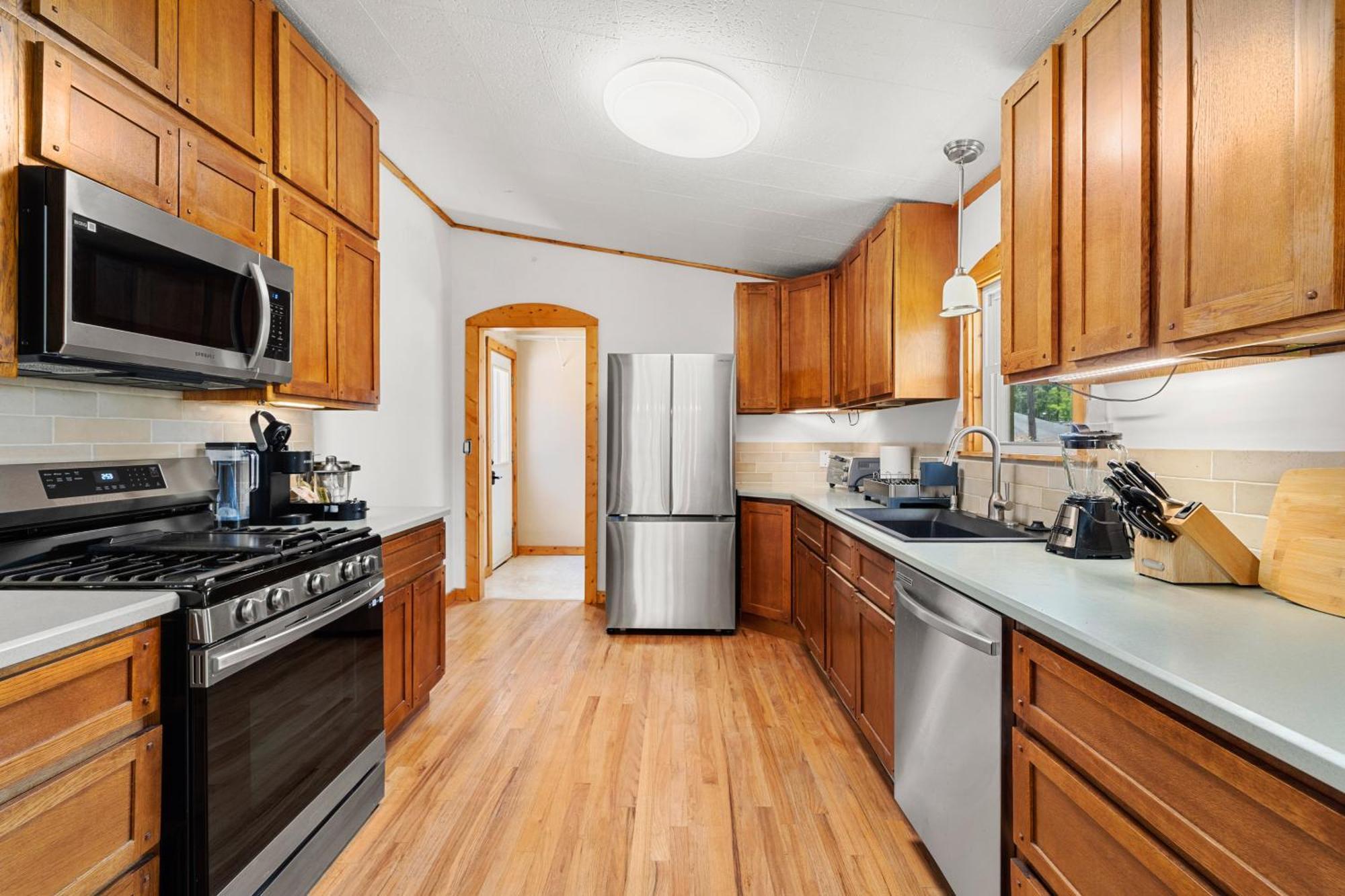Cedarwood Inn هيندرسونفيل المظهر الخارجي الصورة
